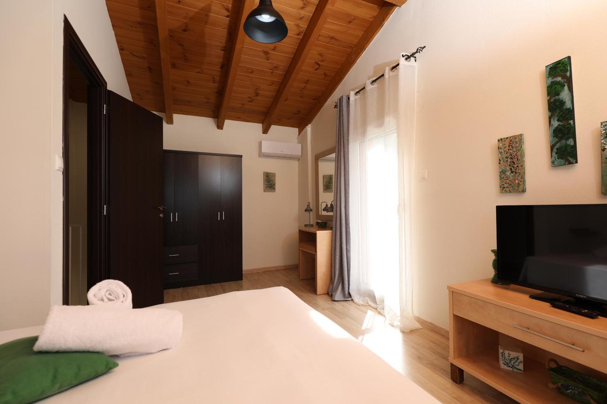 Georgioupolis Polentas Villa Bagian luar foto